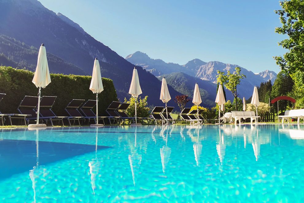 Outdoor pool, family hotel in Kleinarl
